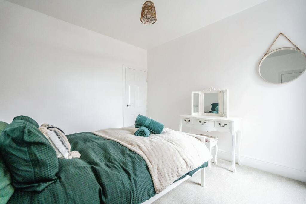 Tranquil Seaside Stay คลีทอร์ปส์ ภายนอก รูปภาพ